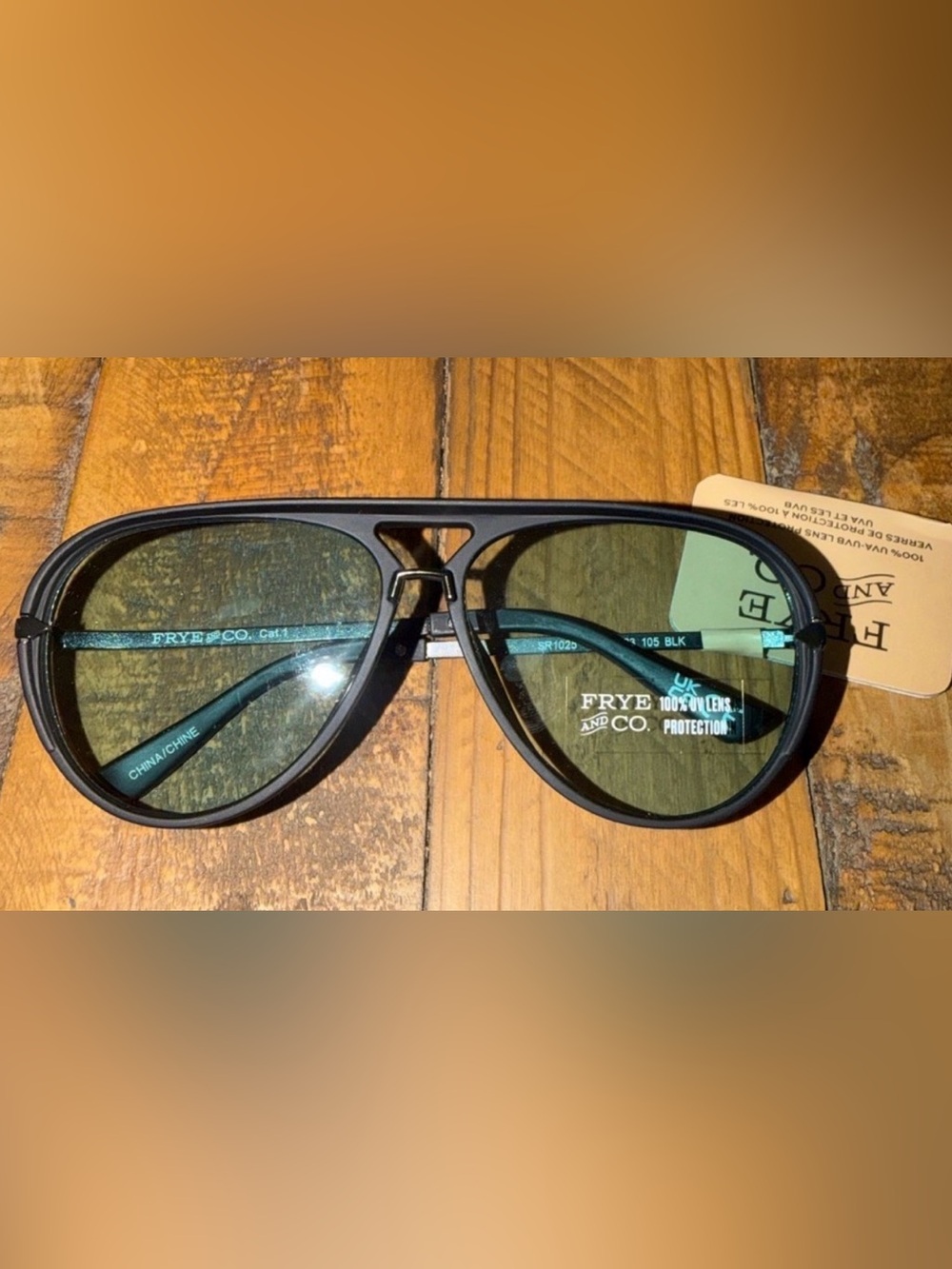 FRYE AND CO. Black Frame Sunglasses